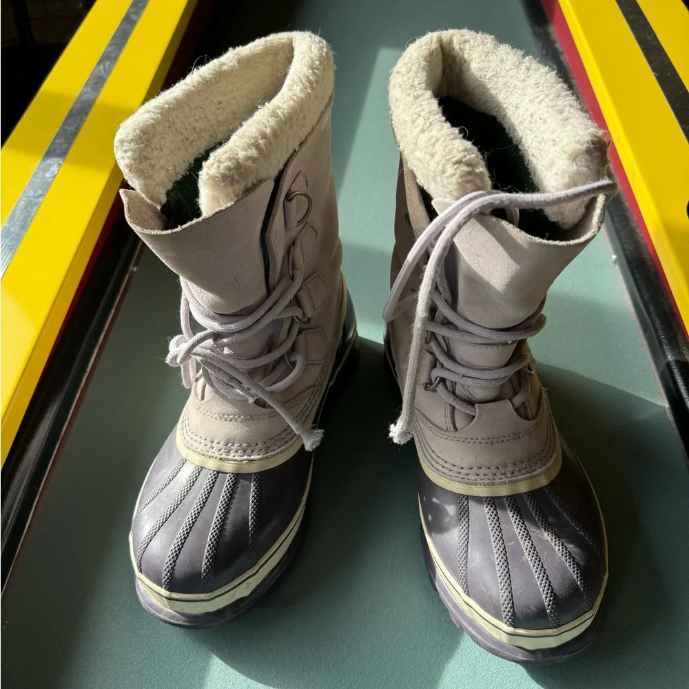 Sorel Caribou Light Purple Boots Waterproof Insulated Lace Up Women’s Size 8 - Picture 2 of 15